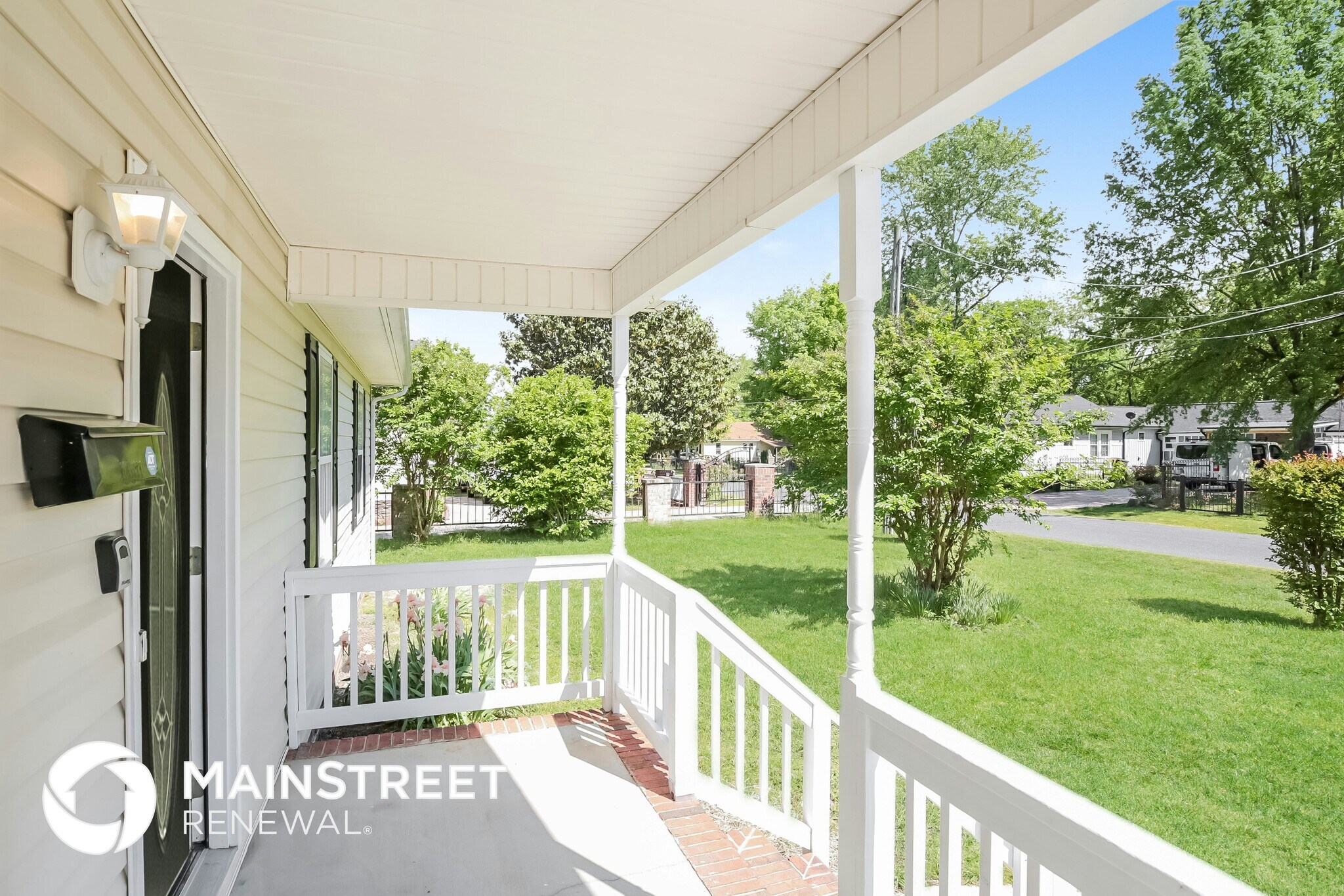 Building Photo - 412 Kirkland St