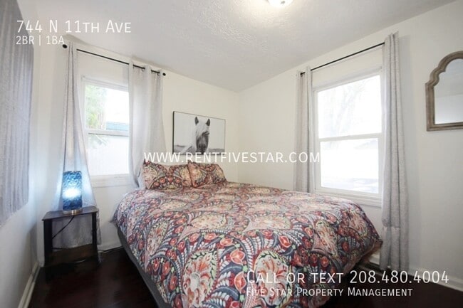 Building Photo - 744 N 11th Ave