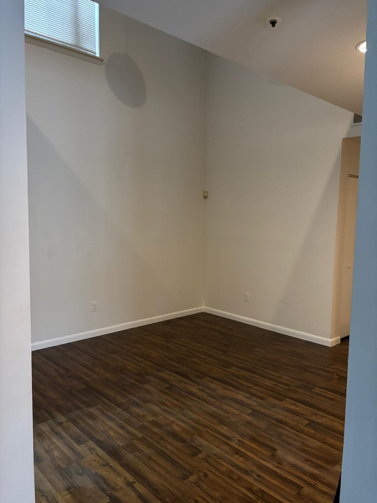 Building Photo - 1112 Windemere Ct