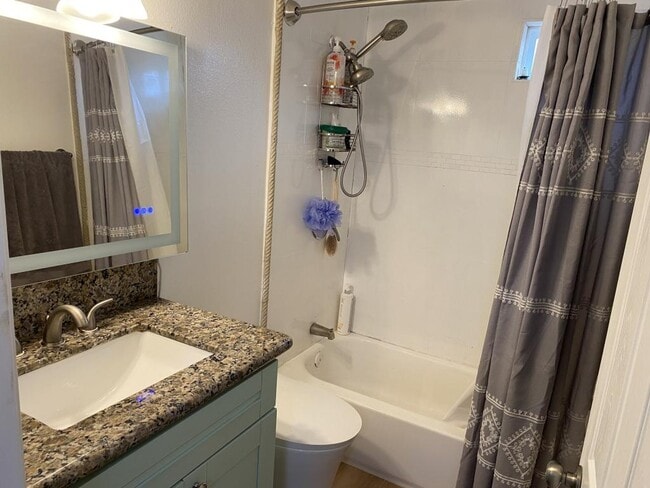 Building Photo - 5254 San Jacinto Pl