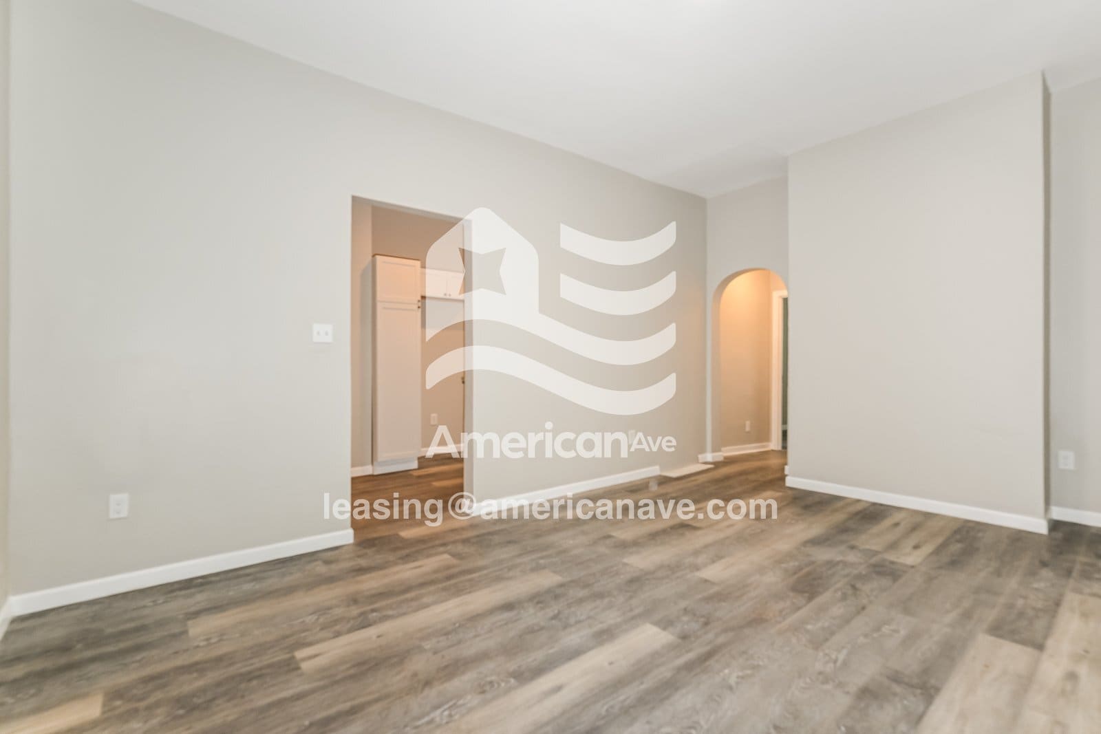 Building Photo - 519 McClintock Ave