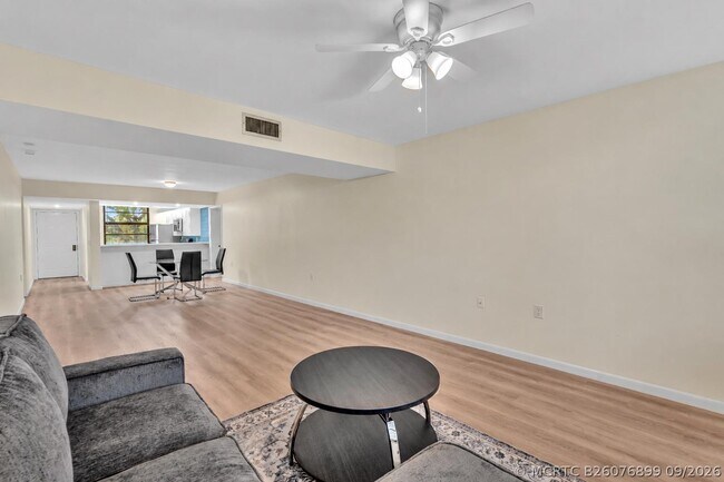 Building Photo - 3650 Whitehall Dr