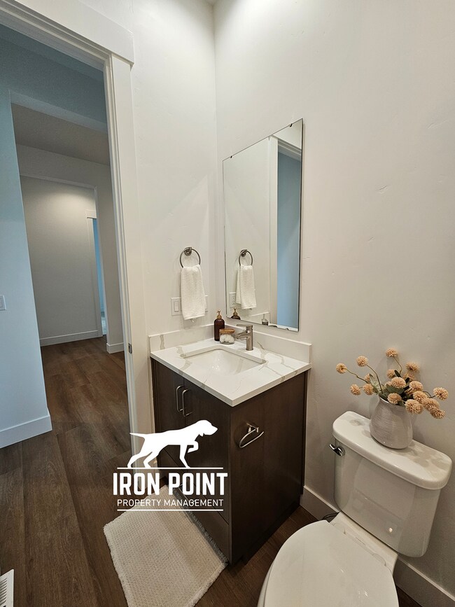 Building Photo - Brand New 4bed/3 bath home w/office, 2 car extended bay garage & all appliances included.
