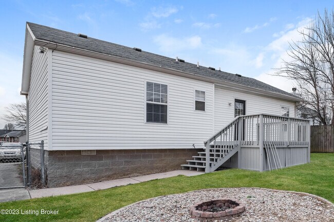 Building Photo - 6712 Leverett Ln