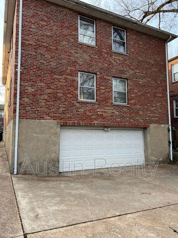 Building Photo - 1104 Ralph Terrace