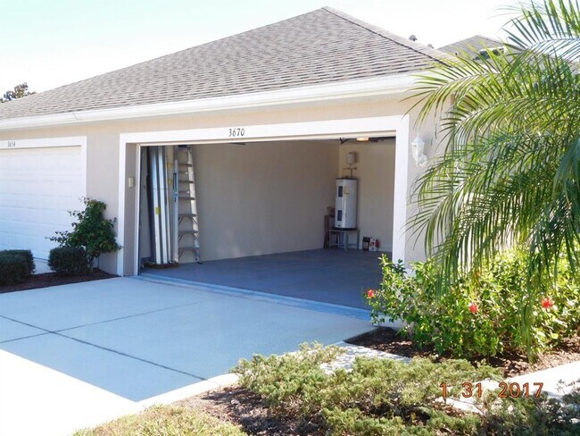 Building Photo - 3670 Lakewood Blvd