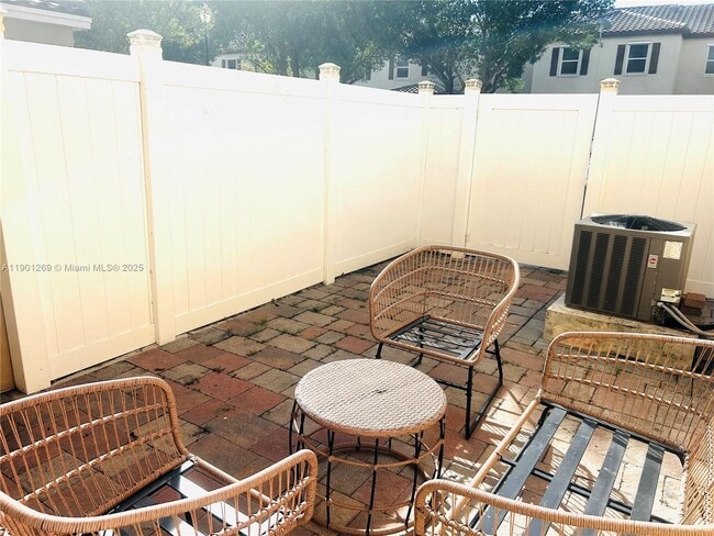 Building Photo - 17058 SW 95th Terrace