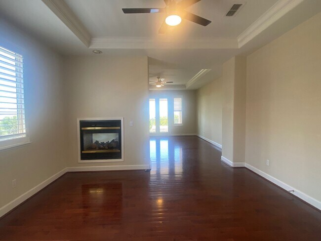 Building Photo - AVAILABLE BY 1/1/26 - ELEGANT AND SPACIOUS 4 BED, 4 BATH 2 STORY HOME WITH VIEWS OF EL DORADO HILLS