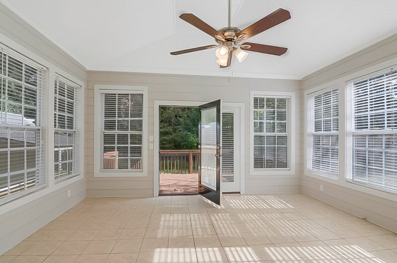 Building Photo - 911 Buckingham Rd