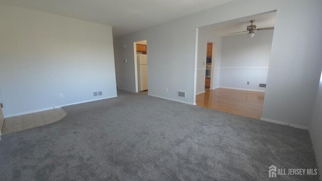 Building Photo - 89 Van Buren Ave