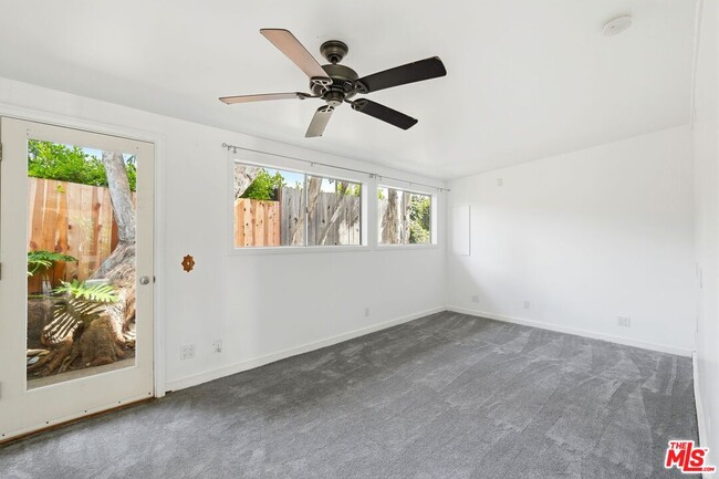 Building Photo - 6456 Surfside Way