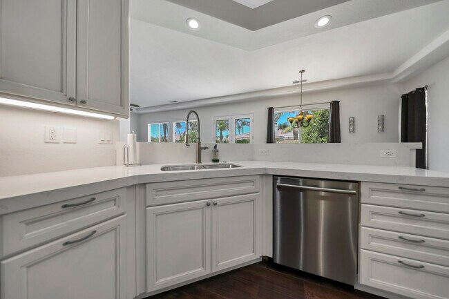 Building Photo - 79736 Castille Dr