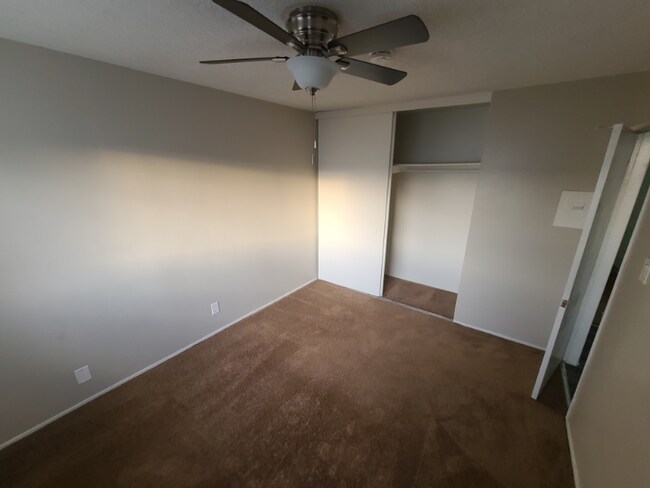 Building Photo - 11153 Ferina St