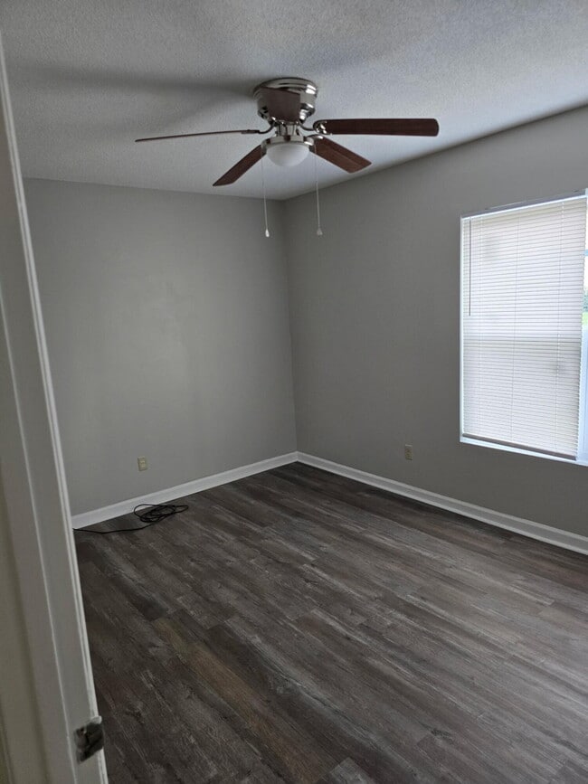 Building Photo - 2339 Walden Dr