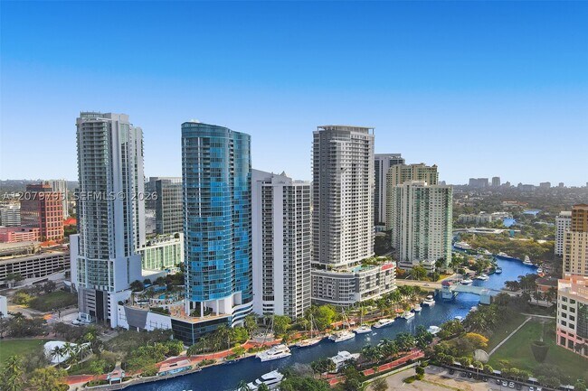 Building Photo - 333 Las Olas Way