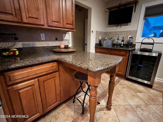 Building Photo - 499 W Park Ave