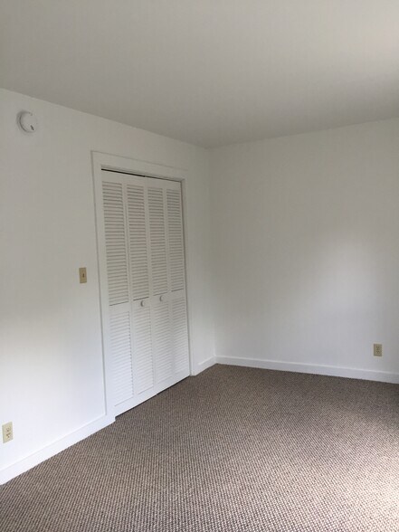 Building Photo - 7 High St