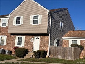 Building Photo - 23594 N Rockledge