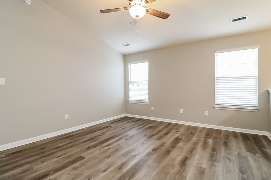 Building Photo - 232 Weststone Blvd