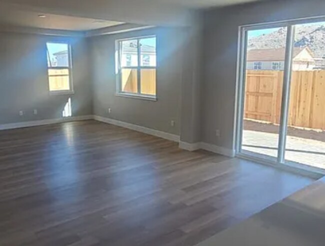 Building Photo - Exceptional North Valleys Home with Modern Comfort & Style