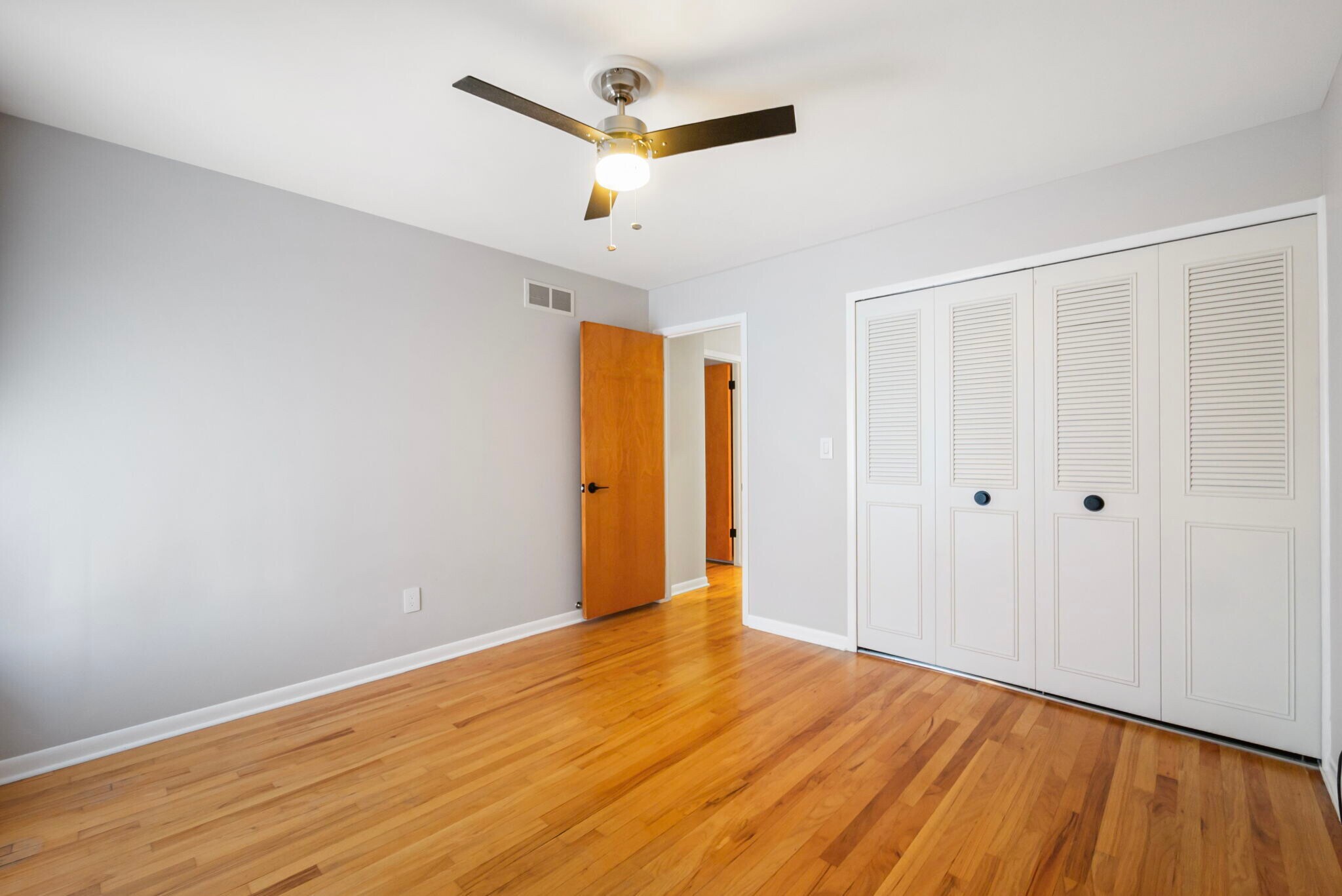 Building Photo - 8353 Kennedy Cir