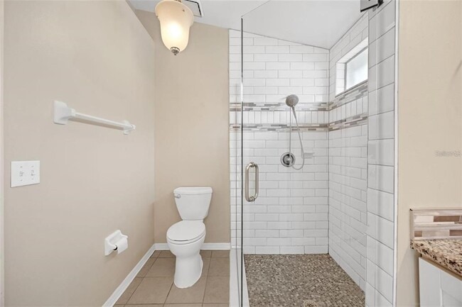 Building Photo - 7712 Water Oak Ct