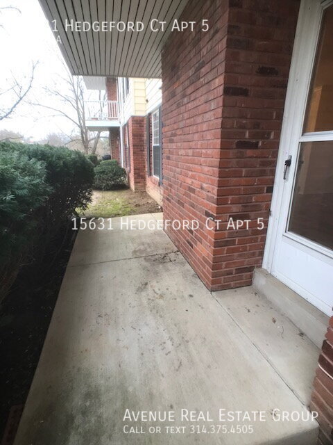 Building Photo - 15631 Hedgeford Ct
