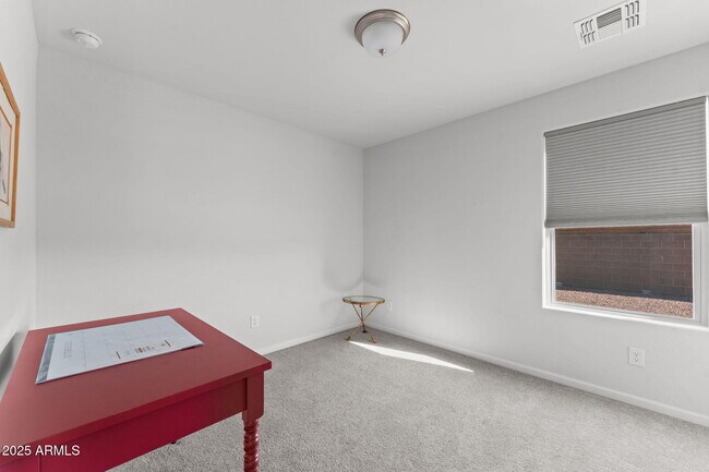 Building Photo - 18 W Monte Cristo Dr