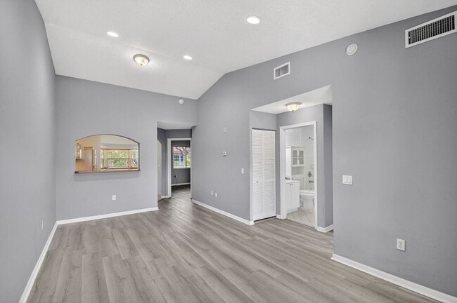Building Photo - 3790 N Jog Rd
