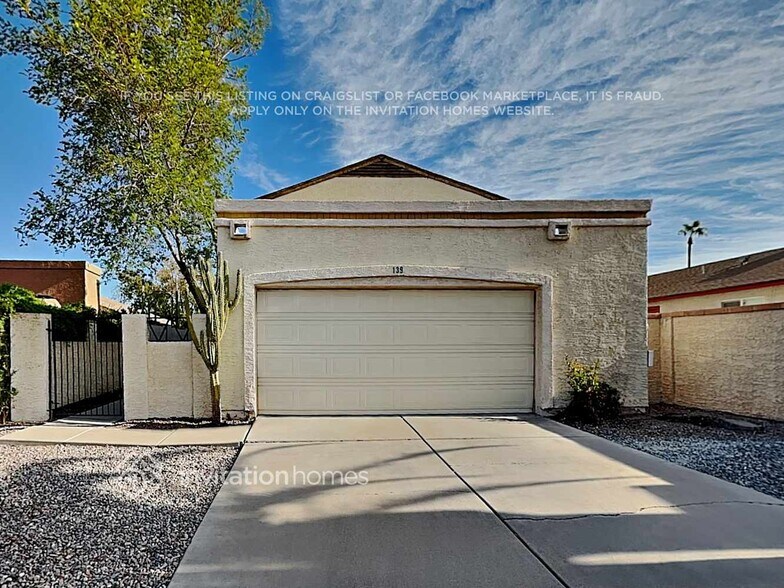 Primary Photo - 630 E Jensen St
