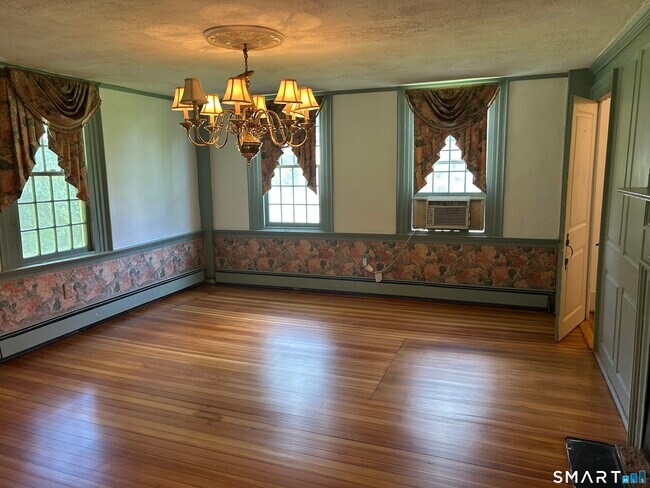 Building Photo - 957 Palisado Ave