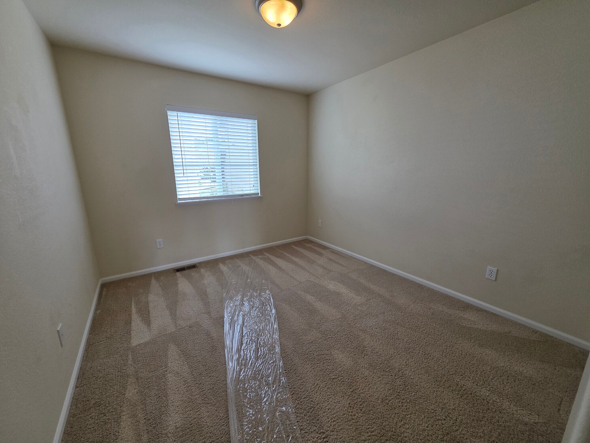 Building Photo - 874 Diamond Rim Dr