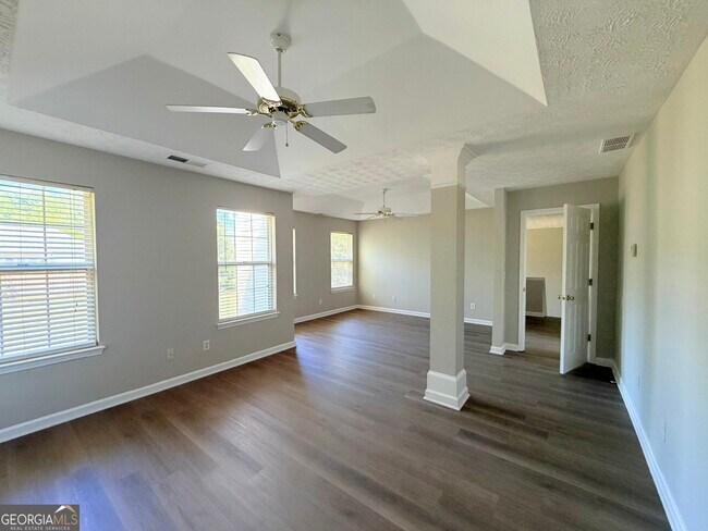 Building Photo - 3145 Waterplace Cove