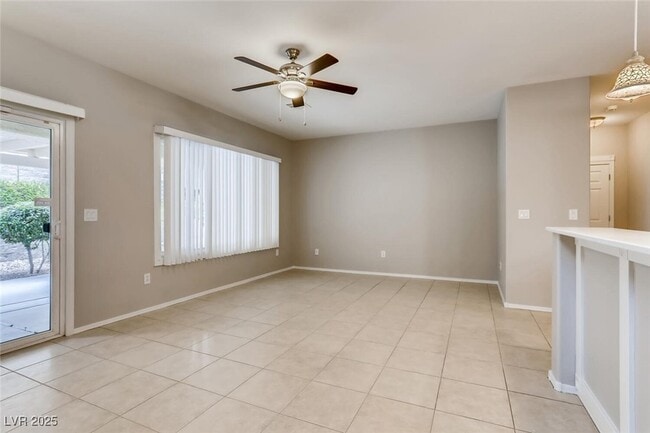Building Photo - 2318 Sand Lily St