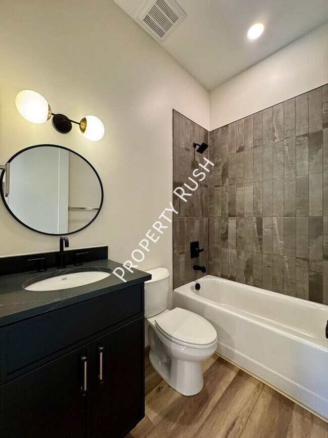 Building Photo - 1861 Zeta Way