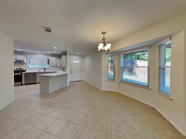 Building Photo - 9382 Live Oak Ln
