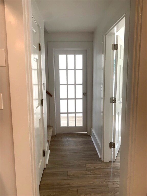 Building Photo - 7 Forest Ave