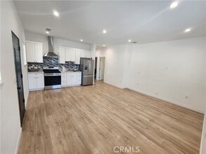 Building Photo - 15513 Andrae Ct