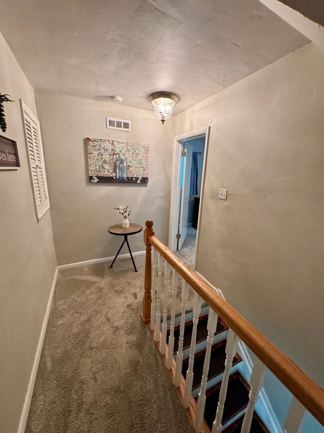 Building Photo - 4-Bedroom Home with Bonus Flex Room