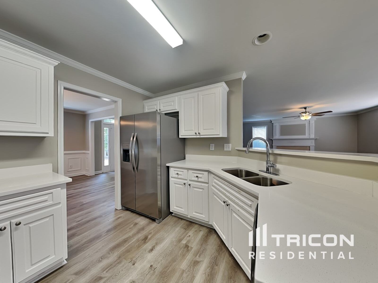 Building Photo - 9260 Carnes Estates Dr