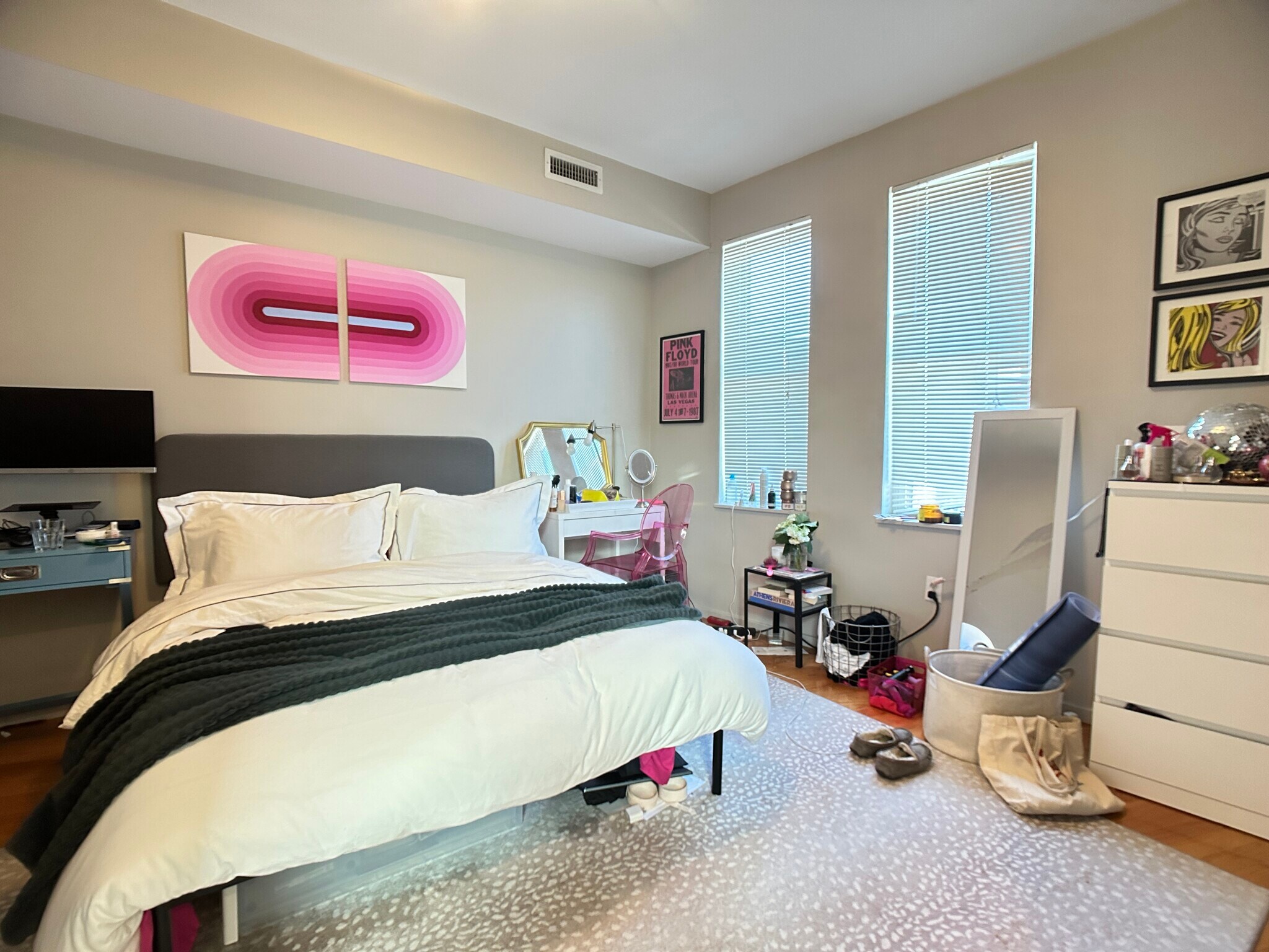 Building Photo - 18 Greylock Rd