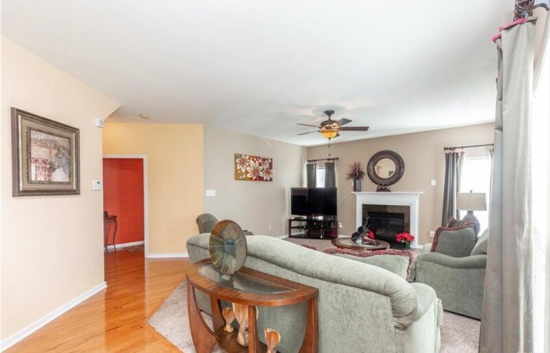 Building Photo - 2112 Lindsey Gabriel Dr