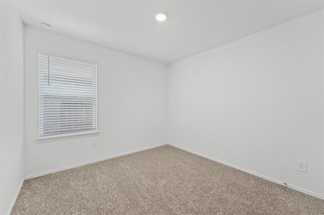 Building Photo - 5068 Pismo Ray Dr