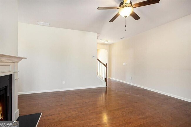 Building Photo - 2426 Bellyard Dr
