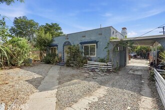 Building Photo - 1707 N Arrowhead Ave