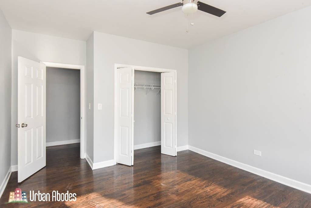 Building Photo - 3301 N Harding Ave