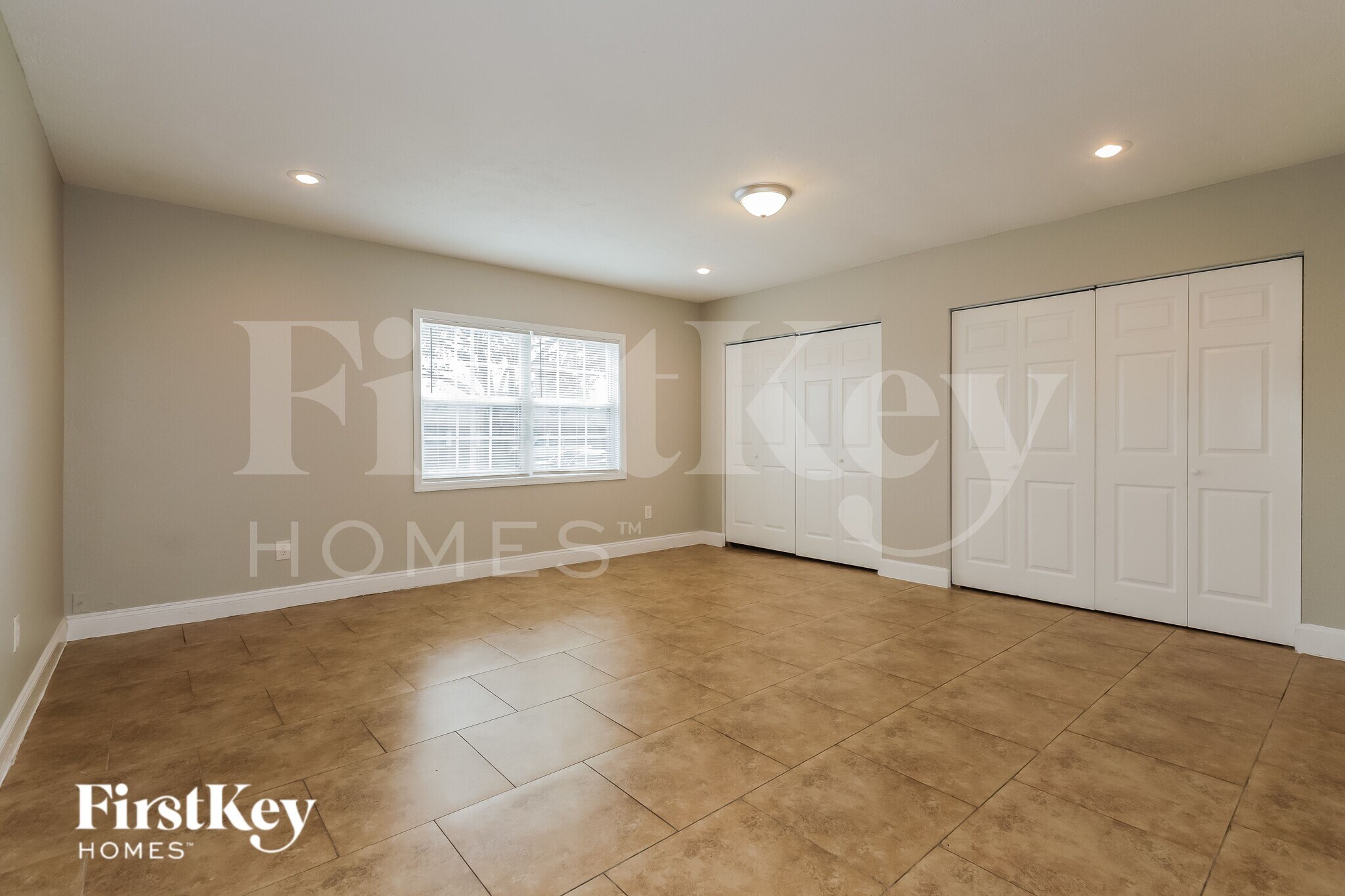 Building Photo - 3810 Treadway Dr