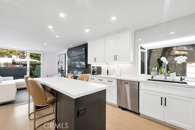 Building Photo - 8144 Zitola Terrace