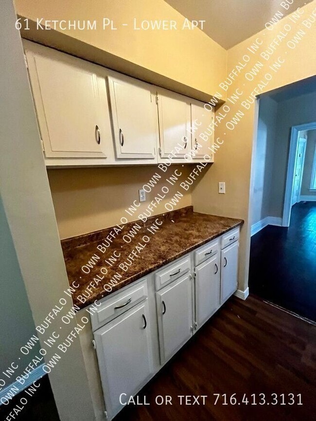 Building Photo - 61 Ketchum Pl