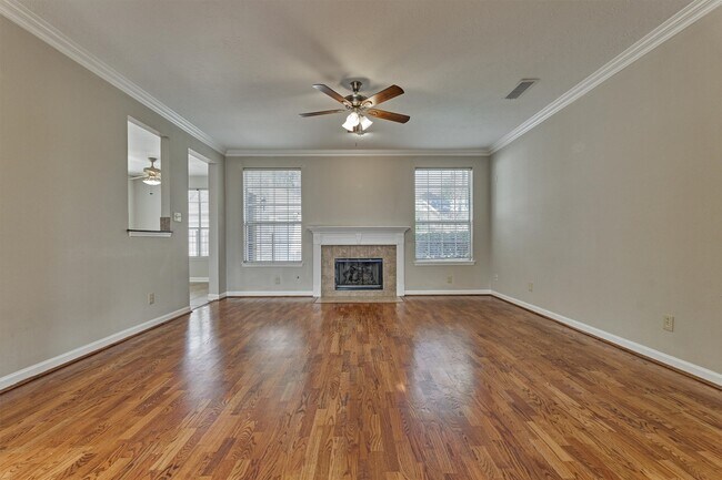 Building Photo - 15 W Stony End Pl